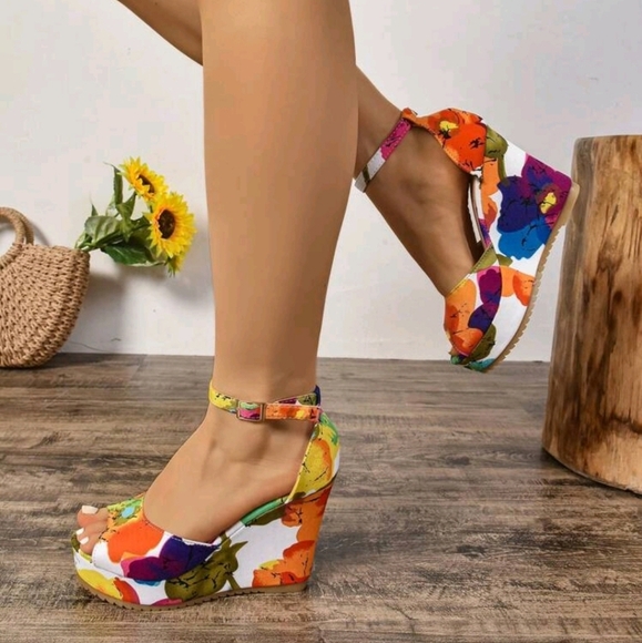 Summer European And American Style Platform Wedge High Heel Sandals,Women
